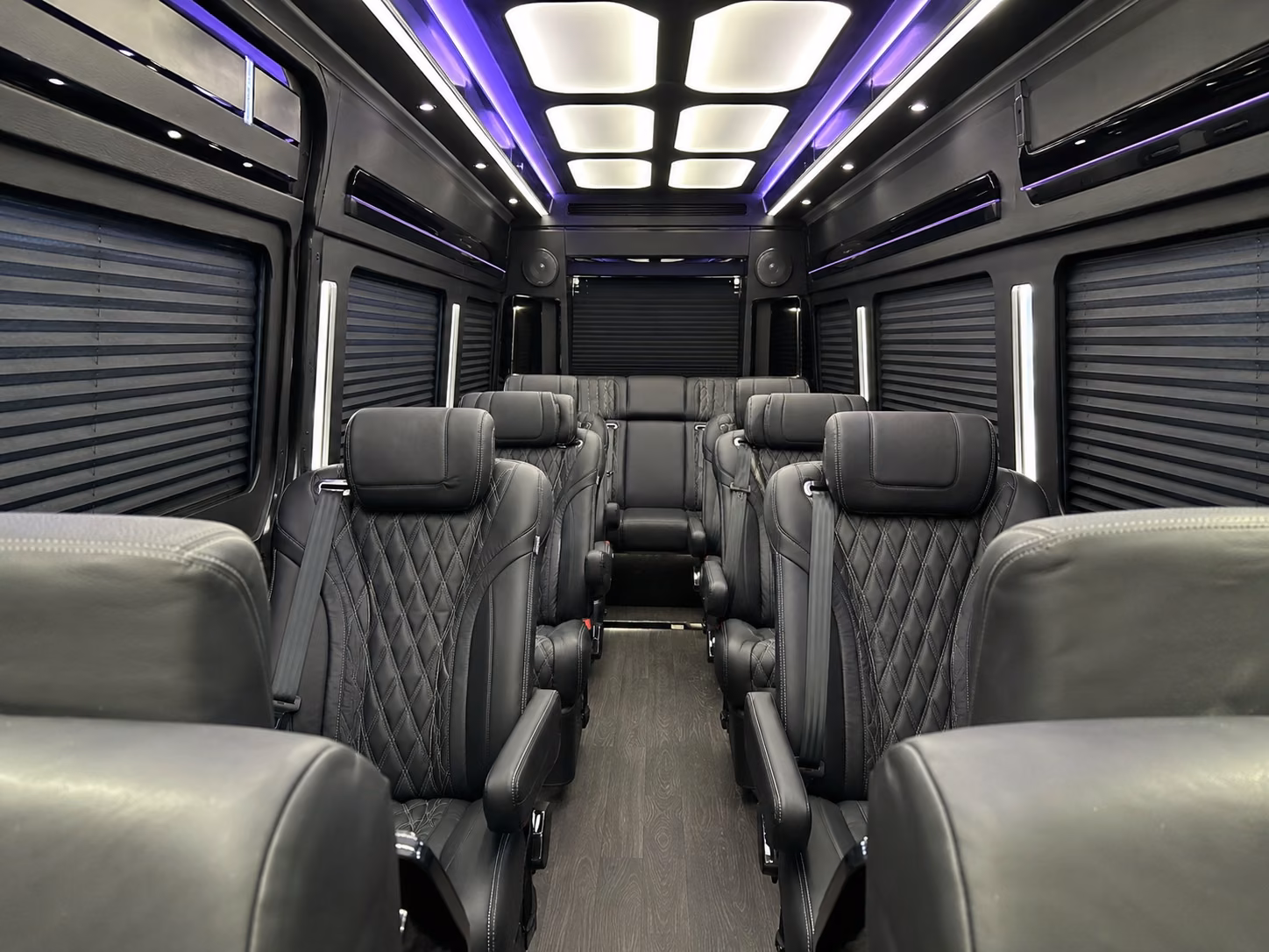 book a bus for your next corporate event 1