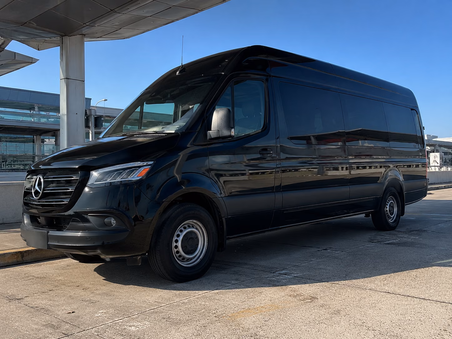 book a bus for your next sporting event 1