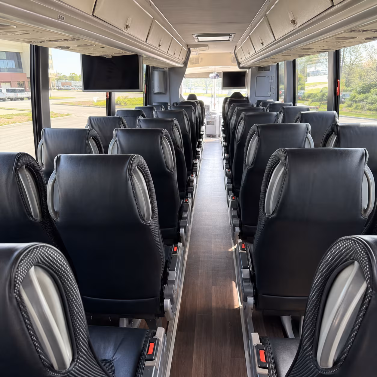 charter buses for miami beach convention center events